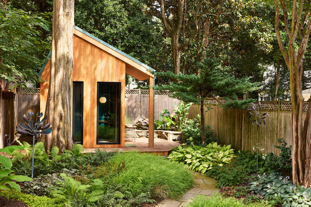 Backyard Writer’s Cabin in Georgetown, Washington, DC
