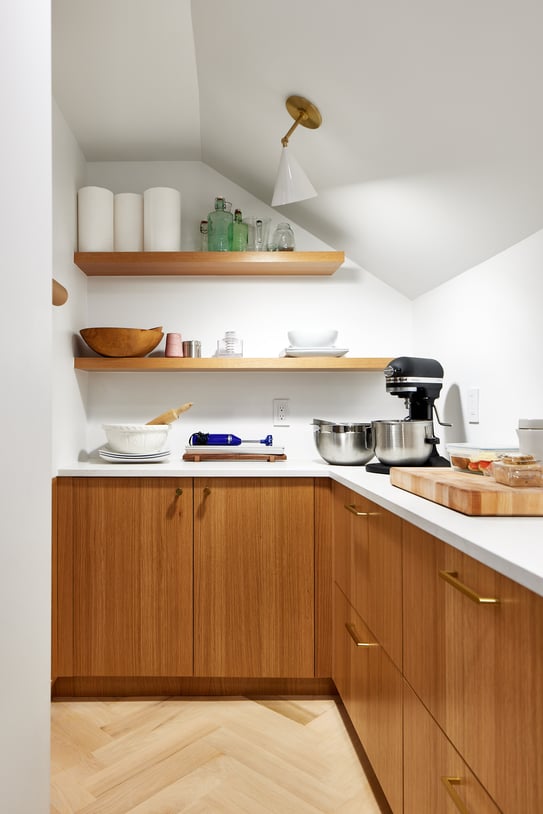 condo-kitchen-and-pantry-in-washington-dc-04