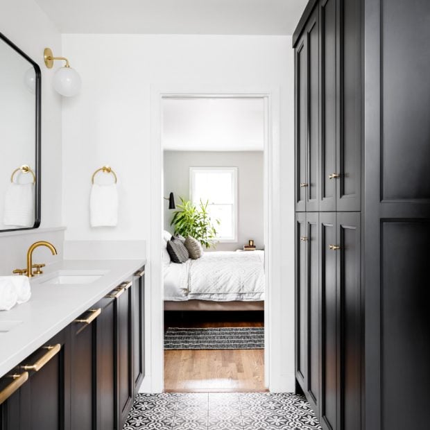 contemporary-bedroom-and-bathroom-in-alexandria-virginia-4-620x620