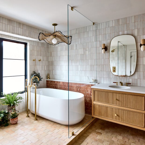 edgy-colonial-meets-resort-living-in-mclean-virginia-30-620x620