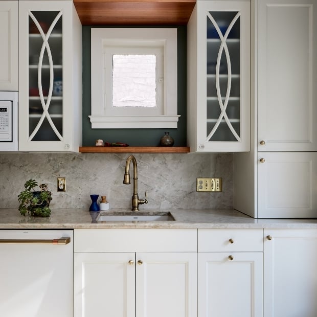 from-tired-to-tailored-rowhouse-remodel-in-kalorama-triangle-washington-dc-04-620x620