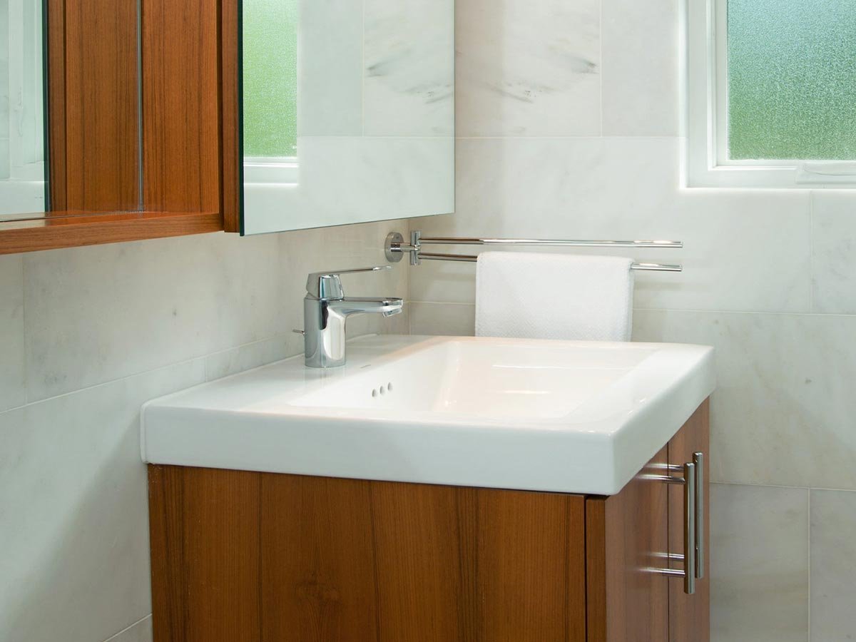 fb-locations-mclean-va-bathroom