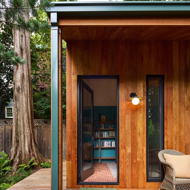 Backyard Writer’s Cabin in Georgetown, Washington, DC