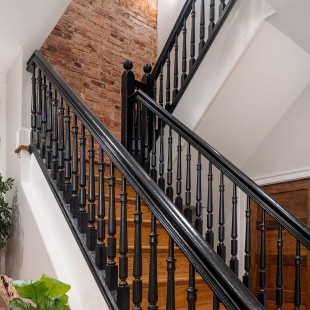 transitional-row-home-in-capitol-hill-washington-dc-12-620x620
