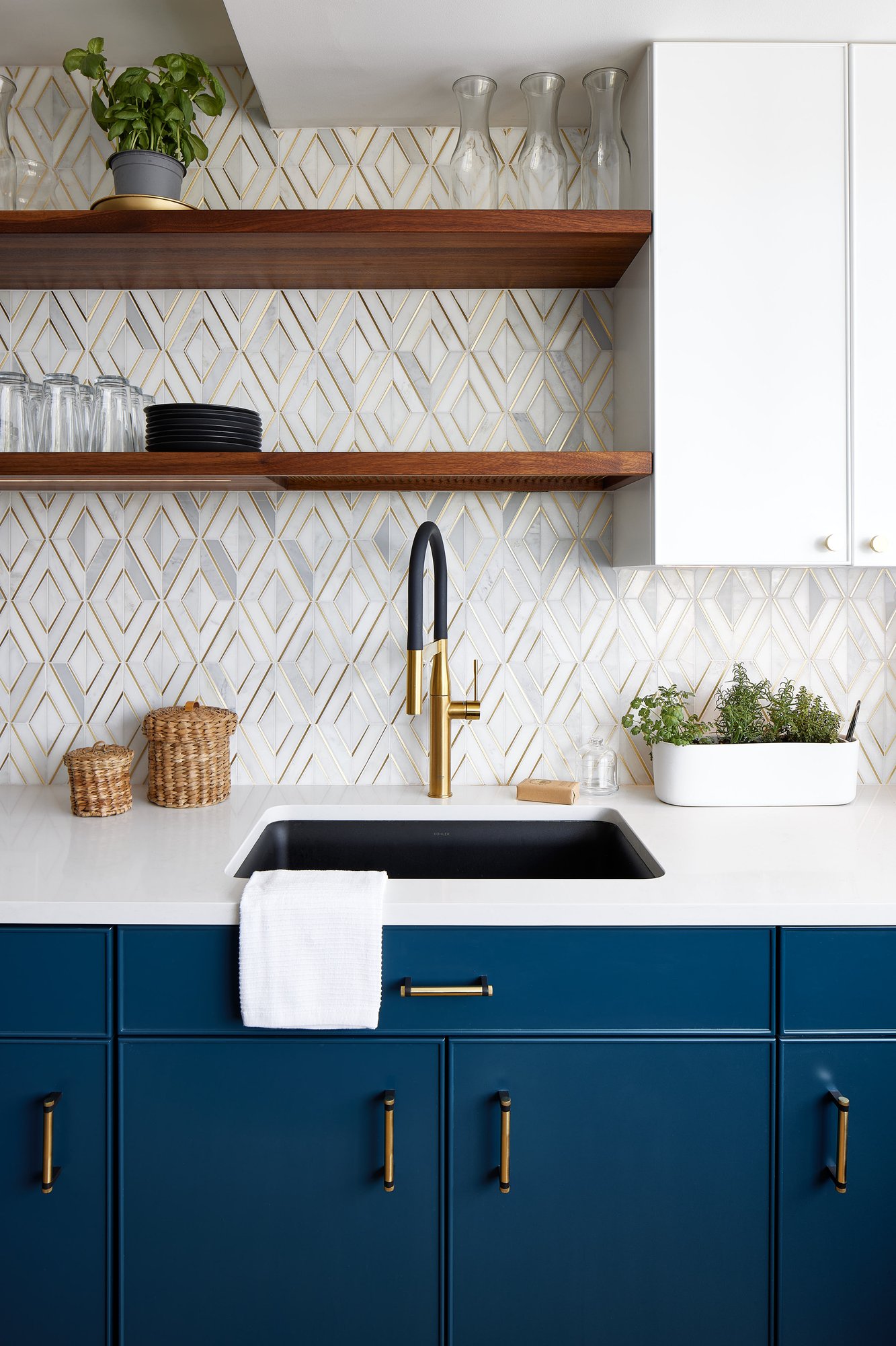 watergate-condo-renovation-in-georgetown-washington-dc-02