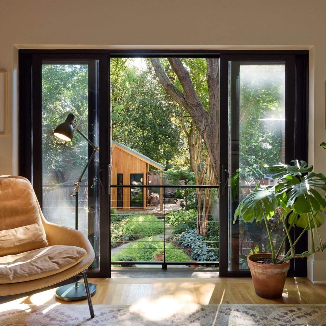 back yard writers cabin in georgetown washington, dc (8)