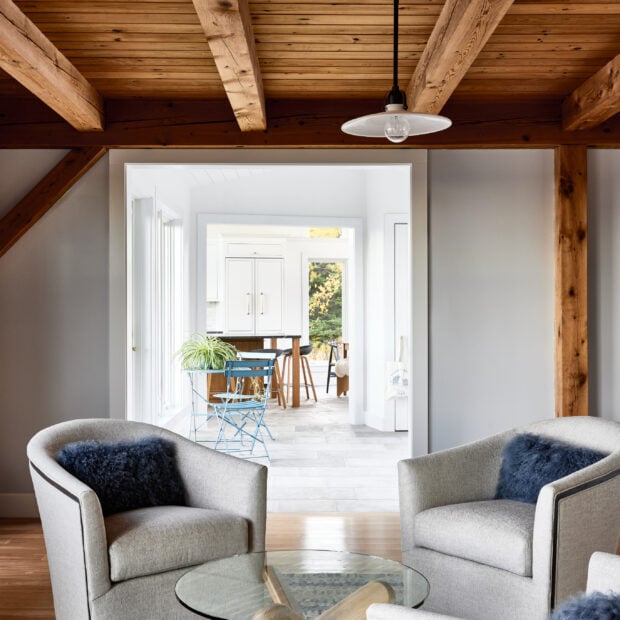 coastal-kitchen-addition-in-vinalhaven-maine-13-620x620