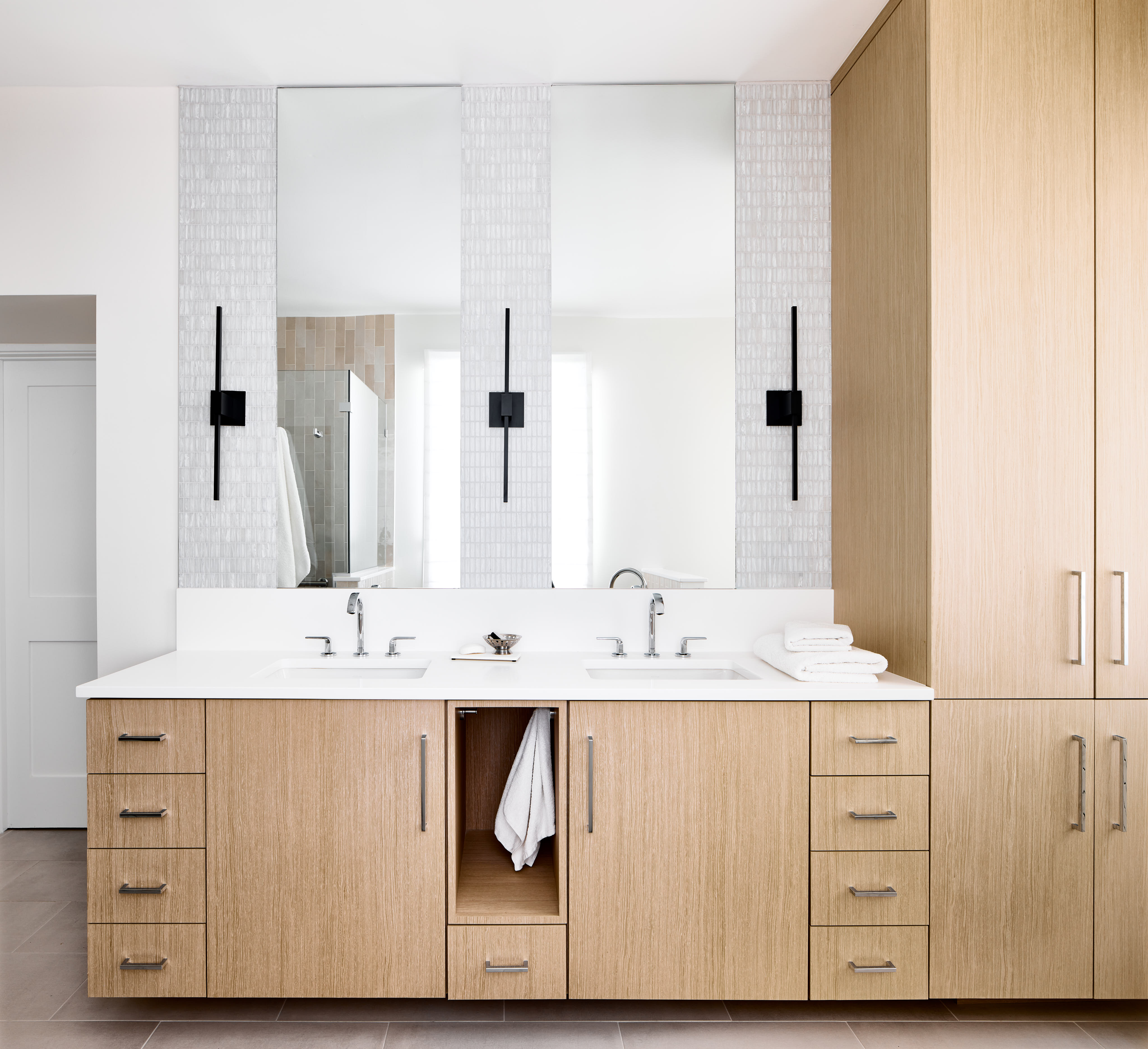 Neutral Tone Bathroom Update in Chevy Chase, Maryland