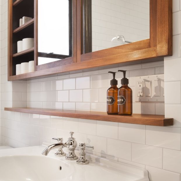 retro-bath-remodel-in-mount-pleasant-washington-dc-1