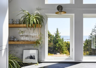 coastal-kitchen-addition-in-vinalhaven-maine-05