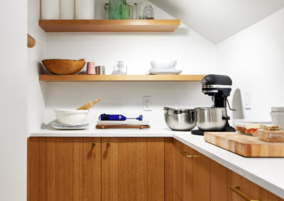 condo-kitchen-and-pantry-in-washington-dc-04