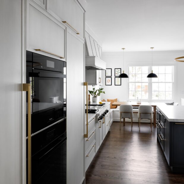 neutral-and-navy-kitchen-in-arlington-virginia-7