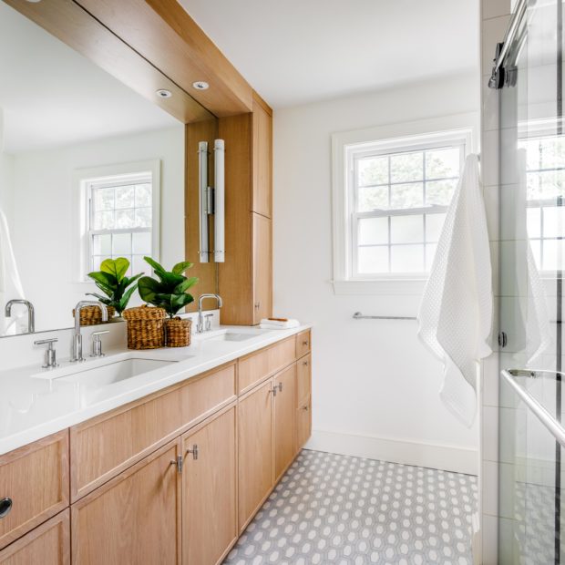 wood-and-white-kitchen-in-northwest-washington-dc-6